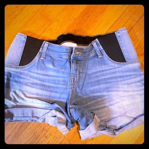 Sz 8 Maternity Stretchy Shorts